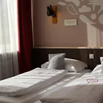 Hotel Jufa Koenigswinter/bonn 4*