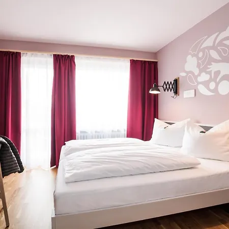 Jufa Koenigswinter/bonn Hotel 4*
