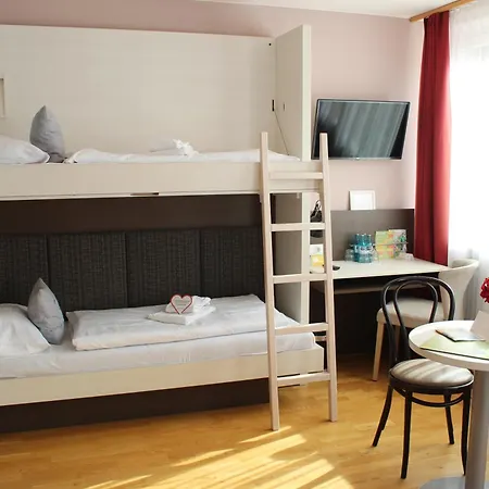 Hotell Jufa Koenigswinter/bonn