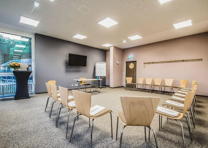 Jufa Koenigswinter/bonn Hotel 4*