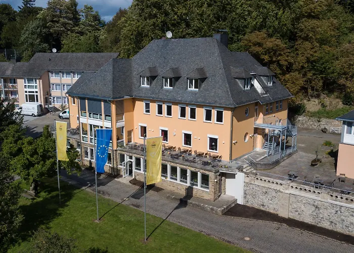 Hotel Jufa Koenigswinter/bonn 4*